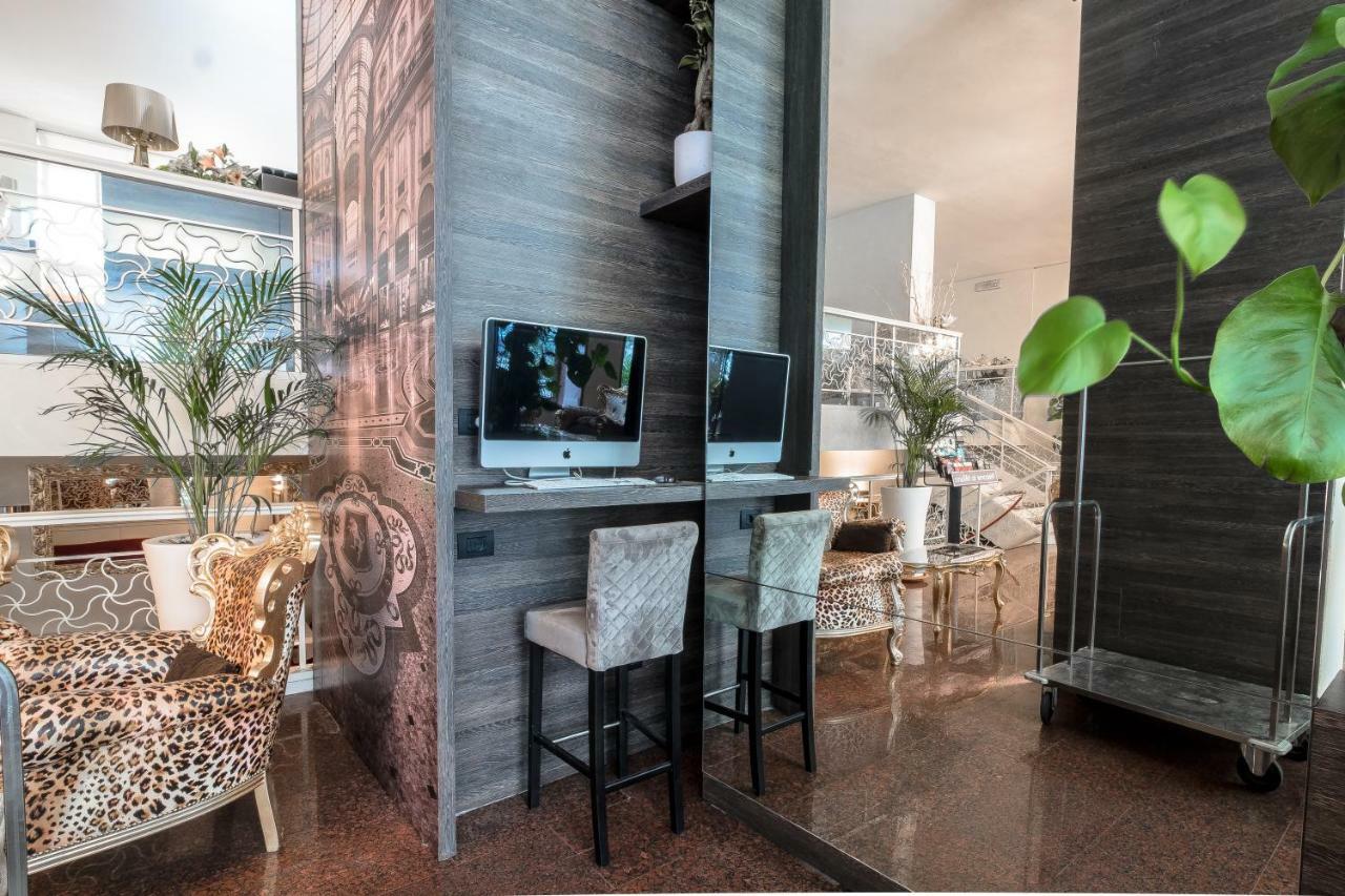 Canova 3* Milan