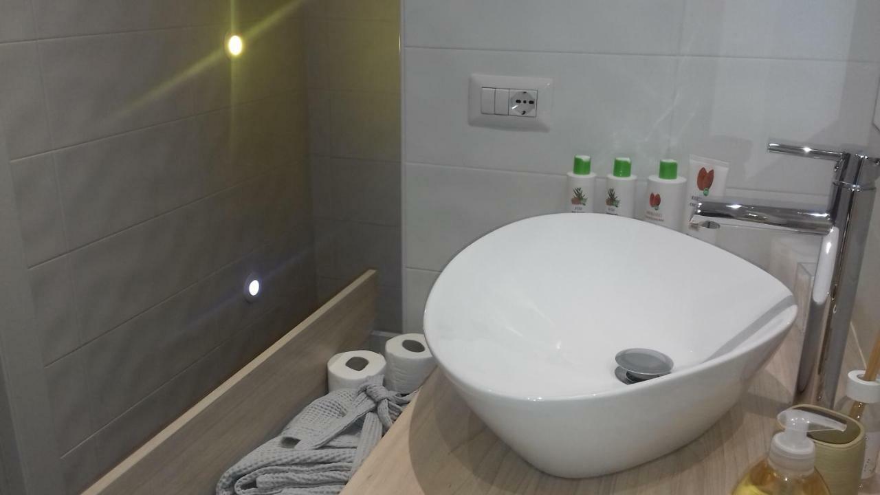 10 Via Giuseppe Sirtori Apartamento Milão