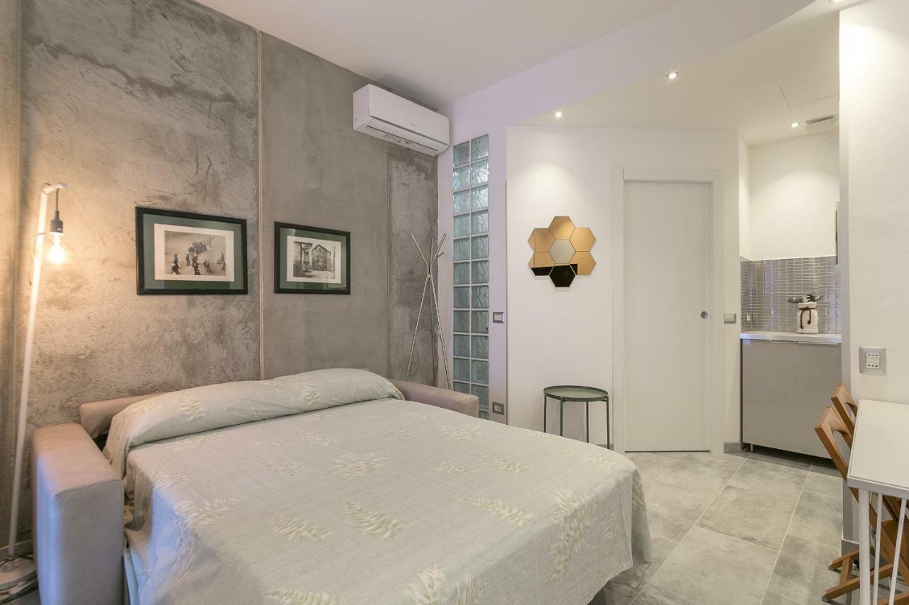 Central Station Elegant Flat Milan