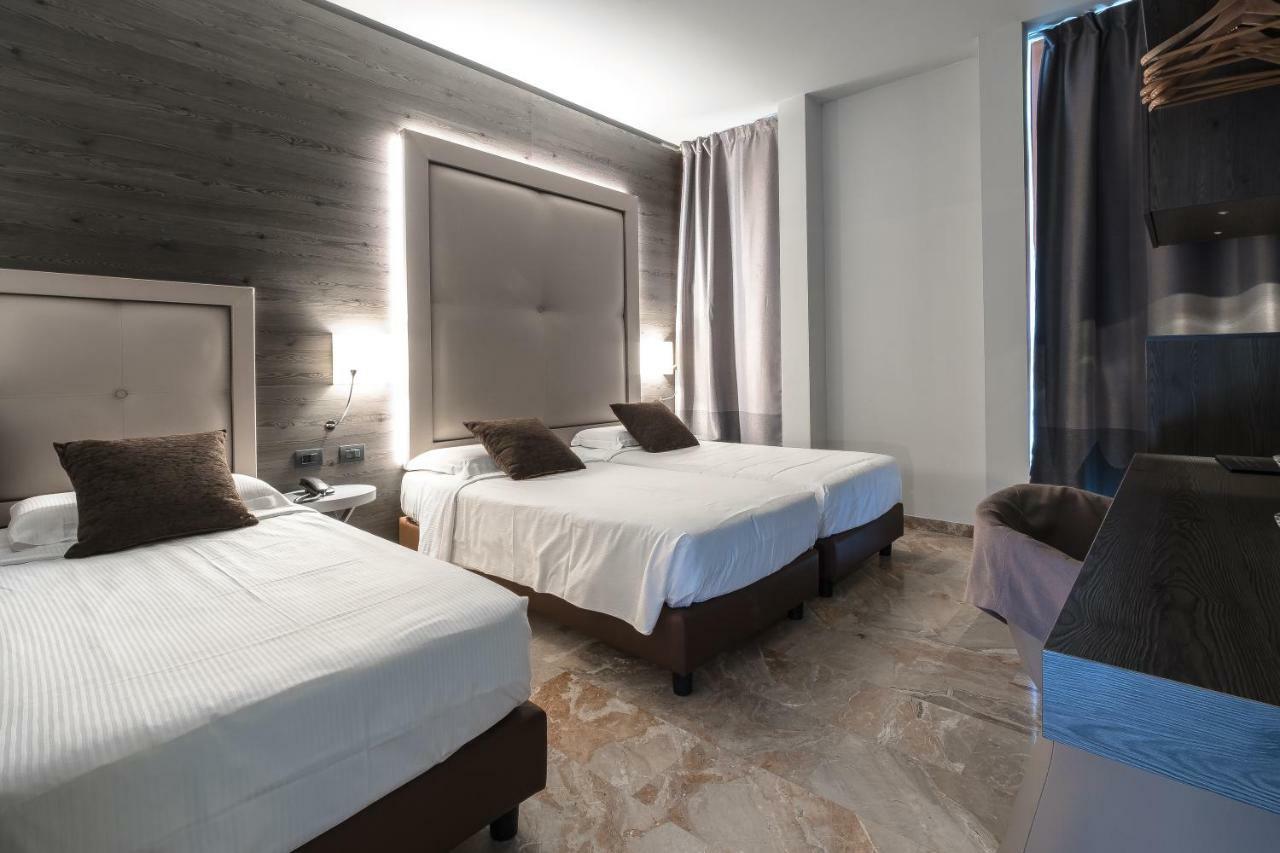 Hotel Canova 3*