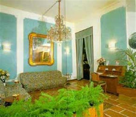 Virgilio Hotel 2*