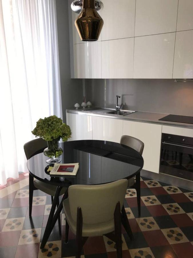 A Casa Di... * Milão