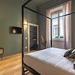 Boutique Centrale Sant\'Andrea