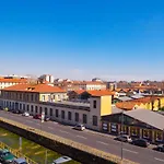 Luvi - Alzaia Naviglio Pavese