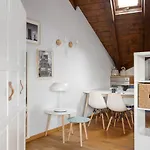 Chic Loft Living In Via Farini