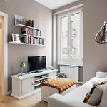 Porta Romana Modern And Cosy Apartment