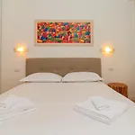 HomeatHotel - Citylife Silva