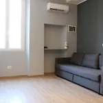 Cozy And Sweet Apartment 292