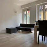 Bright & Spacious Apartment Near Navigli - Ponti