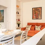 The Best Rent - Beautiful Two-Bedroom Apartment Close To Cinque Giornate Square