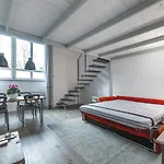 La Pampa New & Fully Refurbished Apt