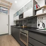 La Pampa New & Fully Refurbished Apt