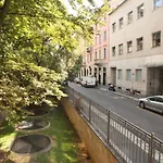 San Martino House: Bright And Central!
