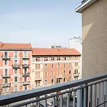 Elegante Bilocale In Zona Tortona