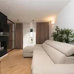 Brera Premium Apartment Near Duomo Wifi