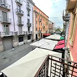 Inavigli - Retro Chic Flat In Milan