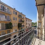 The Best Rent - Spacious Three-Bedroom Apartment With Terrace