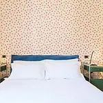 Colored And Spacious Flat Close To Navigli By Easylife