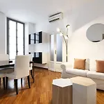 Charming San Babila Apt.