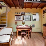 Brera Cosy Studio On 2 Levels!