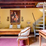 Brera Cosy Studio On 2 Levels!