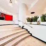 Duomo City Center - Petit Studio