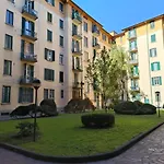 Amio Apartment - Next To M5 Ca Granda