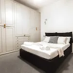 Joivy Fabulous Flat In Central Milan