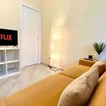 Marghera - Fiera Netflix & Wifi 10 Min To Duomo
