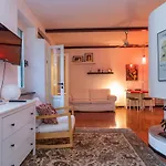 Lovely Flat De Castilla 7
