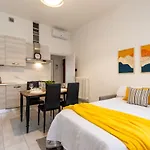Duomo A 20Minuti Comfort, Suite Vicino Aeroporto