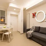 Nolo37 Design Apartment/ Pasteur-Loreto Metro/Ac