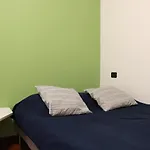 Happy Flat With Terrace