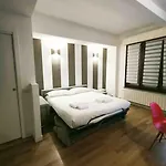 Bilocale Zona Bocconi-Navigli