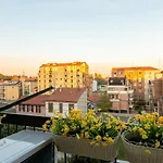 Milano City Apartments - Stylish House Free Wifi-Parking-Airport