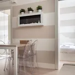 Casa Mimia Youhosty - Castelfidardo 8