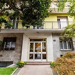 Elegante Appartamento In Zona Tortona-Solari