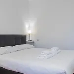 I Host Apartment - Cermenate 9
