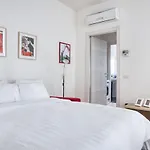 Joivy Lovely Flat With Balcony