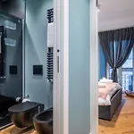 Deluxe Apartment Milan - Duomo - Milan Lin Airport