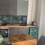 Leo\'S Corner In Milan