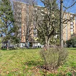 Joivy Delightful Flat With Balcony