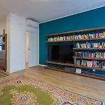 Luxury Apartment Near Navigli - Anemoni 5