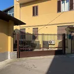 Roberta House