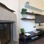 Elegant Apartment In Porta Romana - Tiraboschi