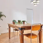 Bnbutler - Guercino, 8 - Renovated Design Apartment