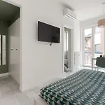 Comfy Studio X2 - 1,1 Km Far From Iulm University!
