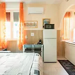 Milan Sweet Home Metro, Linate E Sky Studio