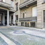 Easylife - Comoda Residenza Con Terrazzino Abitabile In Zona Sant Ambrogio