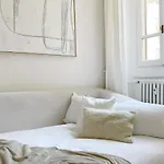 Casa Unica Milano - Typical & Charming Apartment - Navigli II